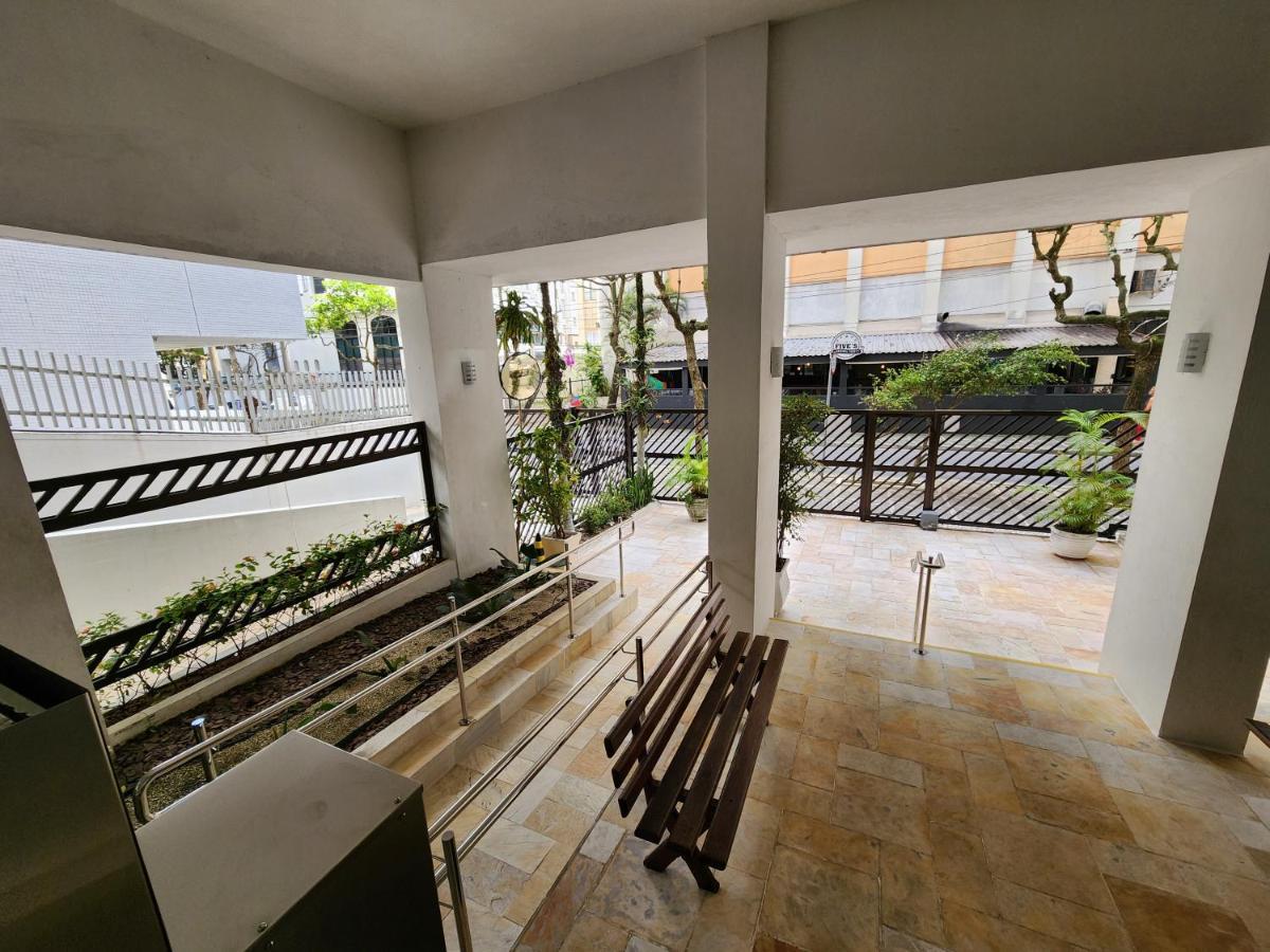 Apartamento com Vista do Mar